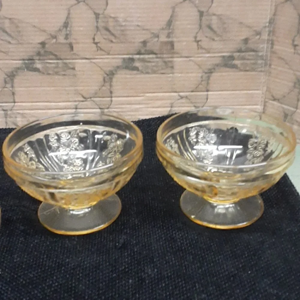 4 Vtg. Federal depression glass Sharon Cabbage Rose plate, snack pl , 2 sherbert